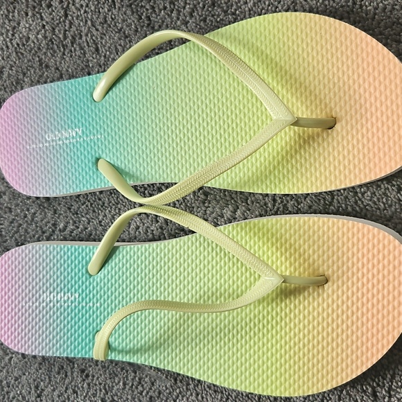 Old Navy Shoes - Old navy sandals